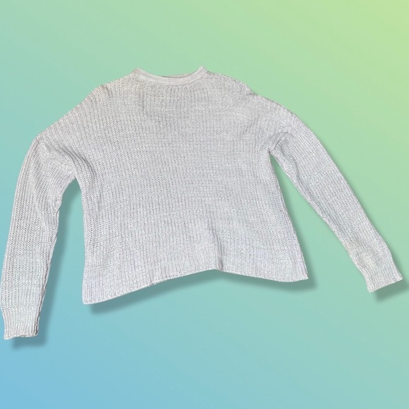 Cut out sweater with dolman sleeves - Picture 4 of 7